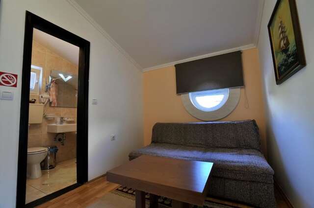 Отель Hotel Djuric Петровац-50